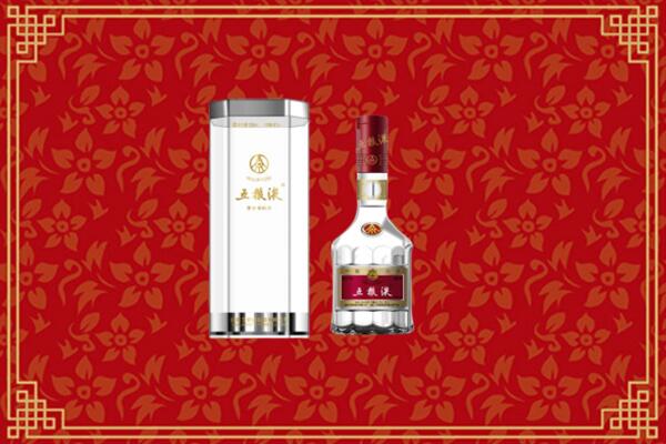 高价求购：喀什岳普湖县回收酒